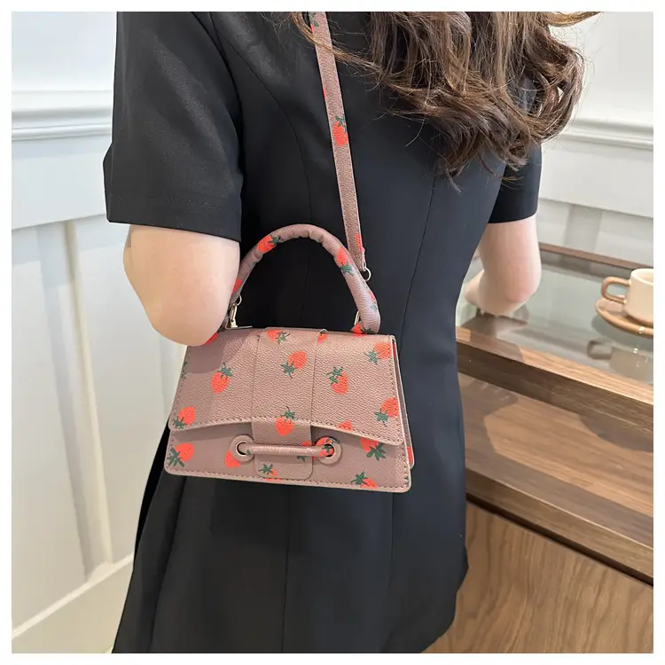 Cute Strawberry Printed Crossbody Bag Women 2024 — feature 15