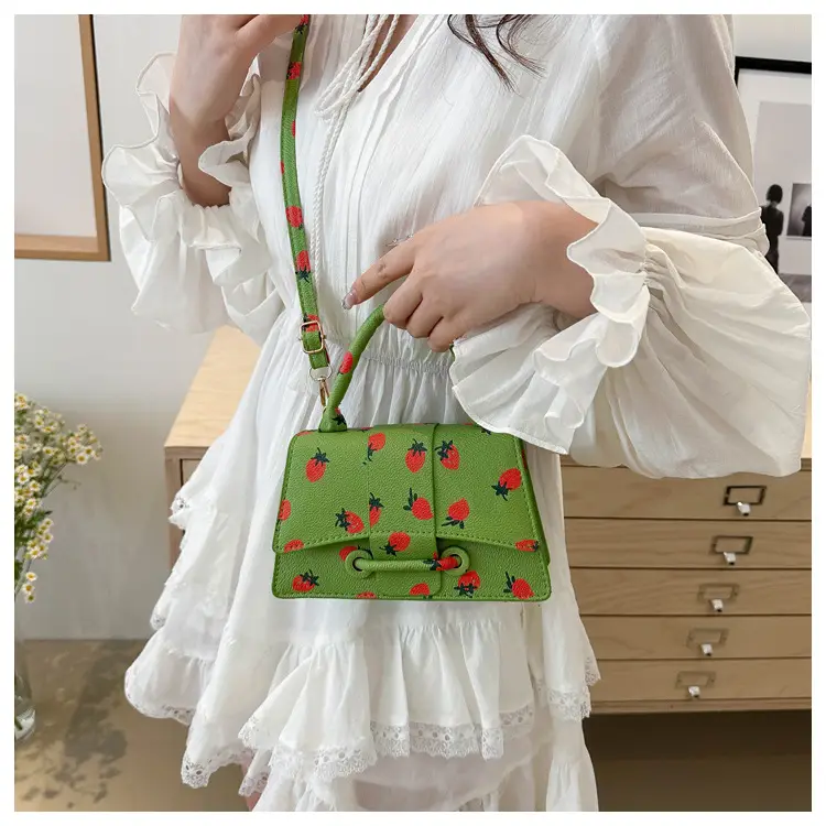 Cute Strawberry Printed Crossbody Bag Women 2024 — feature 17
