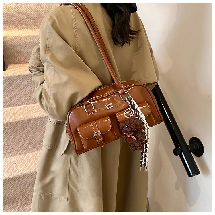 Xiaozhong Retro Shoulder Bag Brown 2024 Winter — feature 17