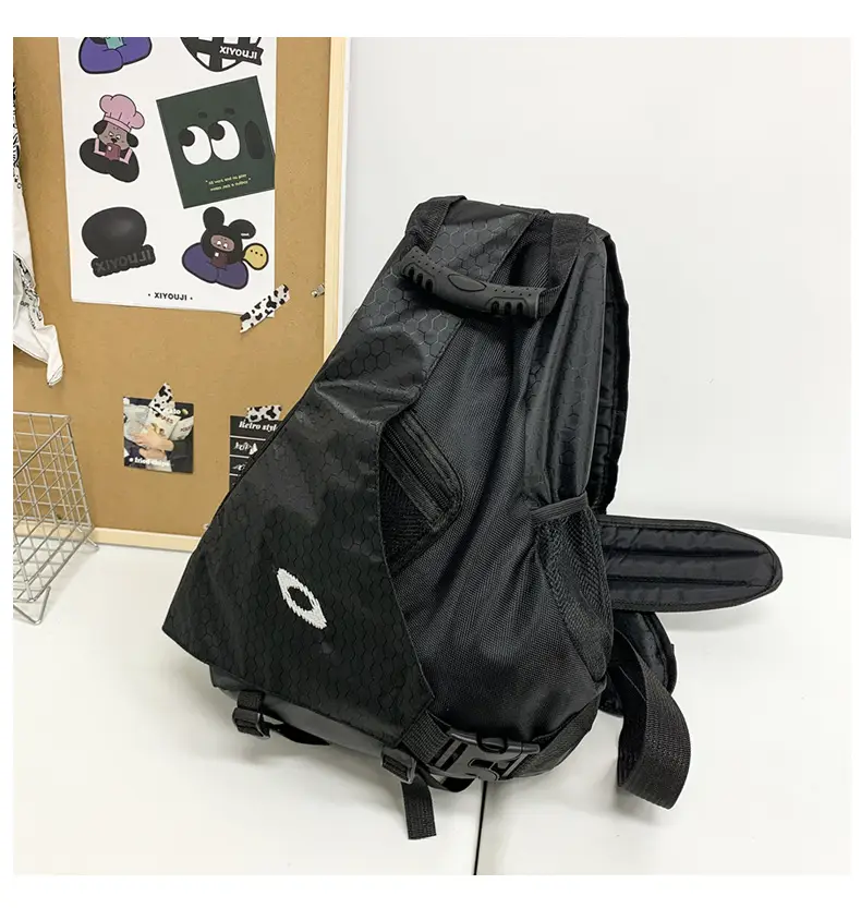 2024 Lightweight Sports Backpack for Men Women Black Yellow — feature 38