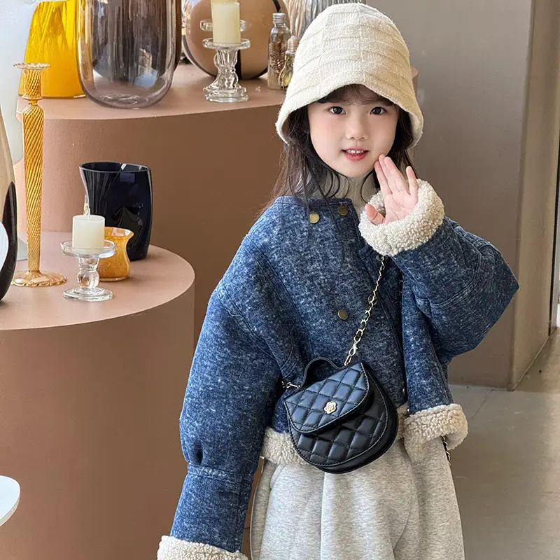 Kids Crossbody Bag Set of 4 Colors - Image 10