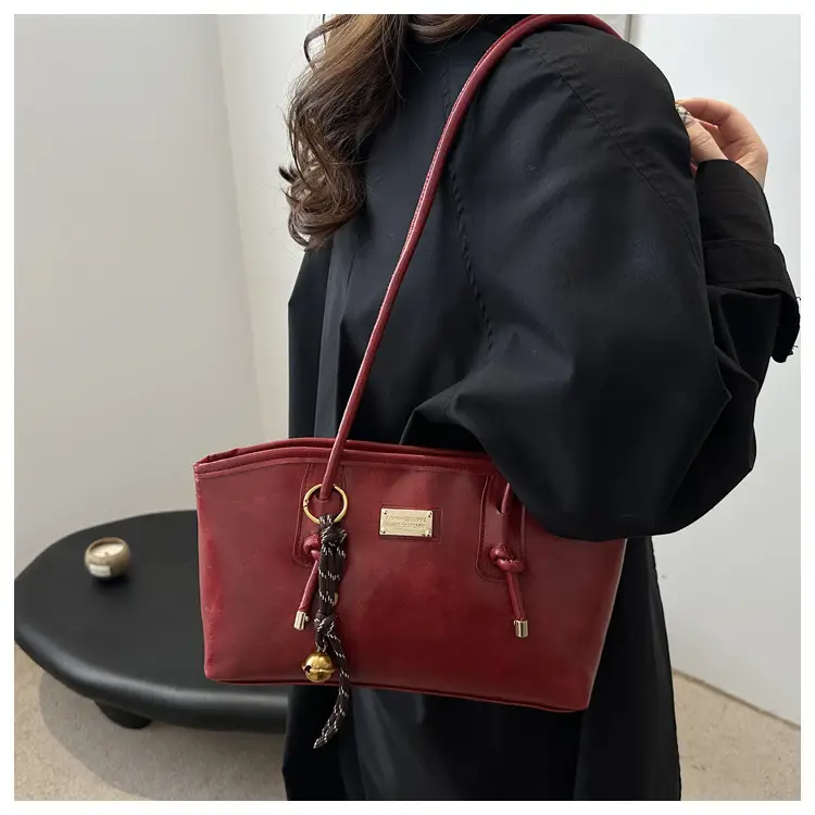 Women's Red Leather Shoulder Bag with Gold Plated Handle — feature 7