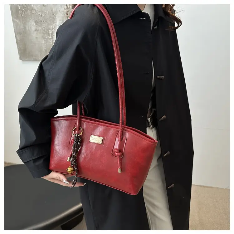 Women's Red Leather Shoulder Bag with Gold Plated Handle — feature 8