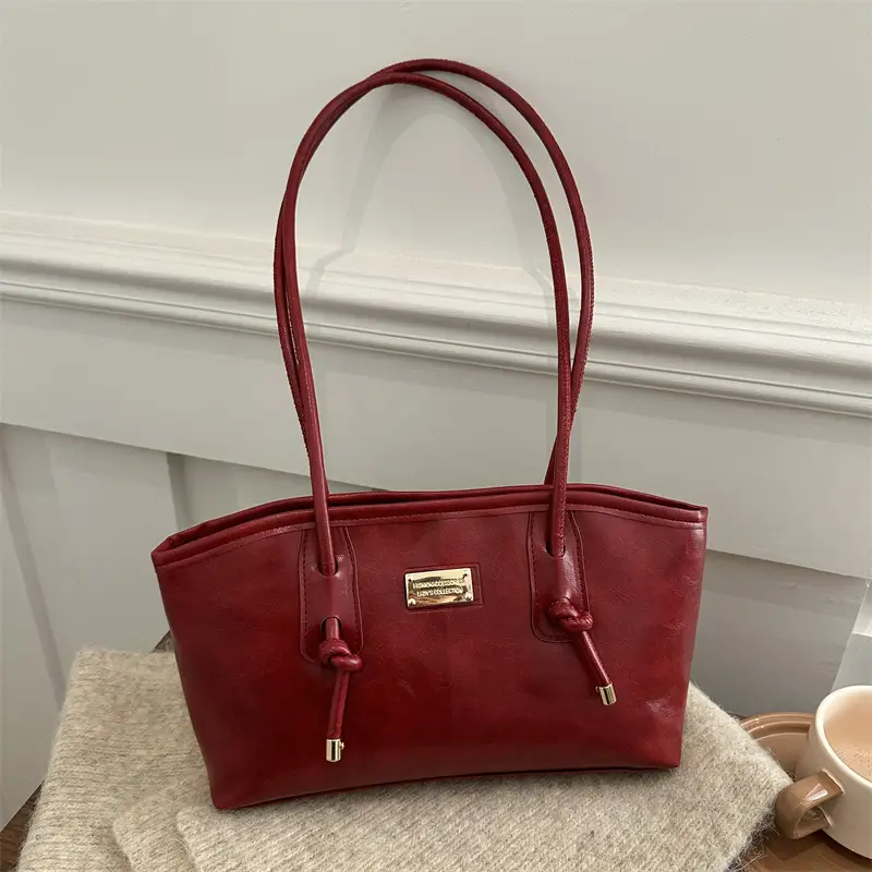 Women's Red Leather Shoulder Bag with Gold Plated Handle - Image 4