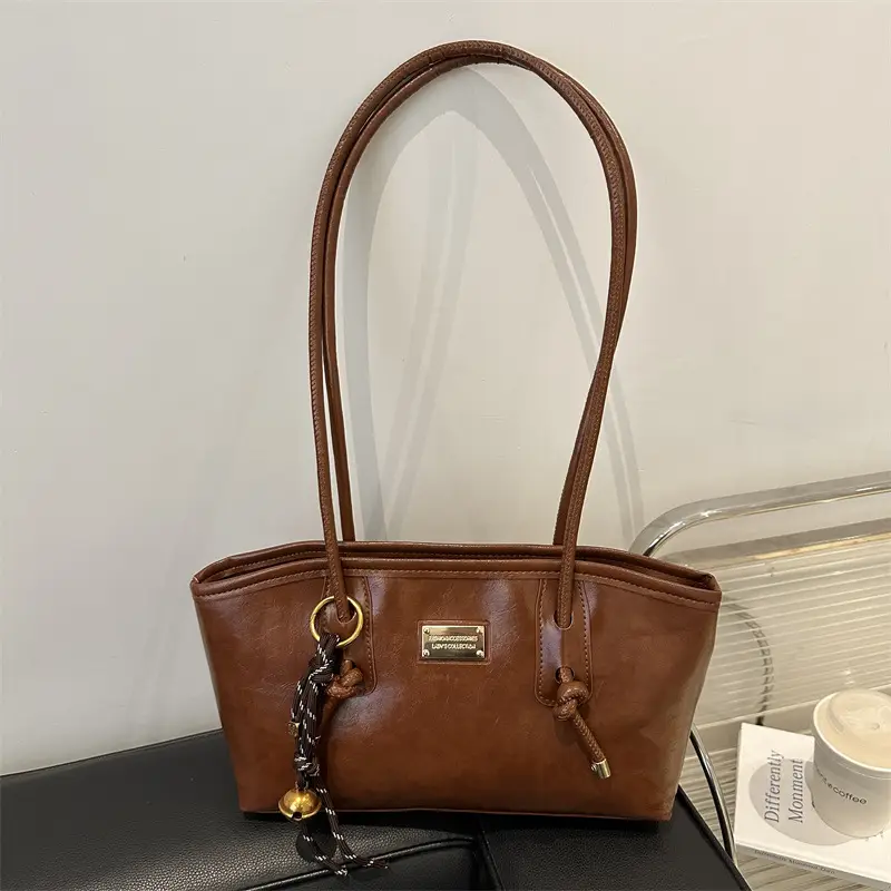 Women's Red Leather Shoulder Bag with Gold Plated Handle - Image 7