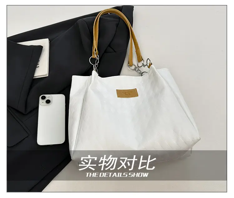 Large Capacity Black Textured Shoulder Bag for Women — feature 10