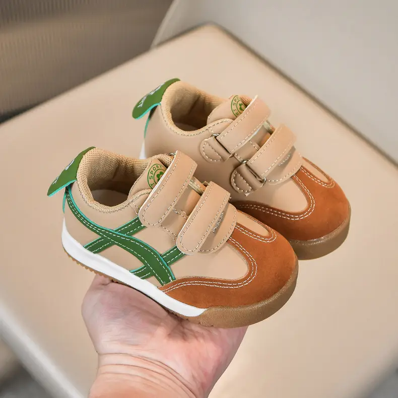 White Kids Sneakers with Velcro Closure — feature 30