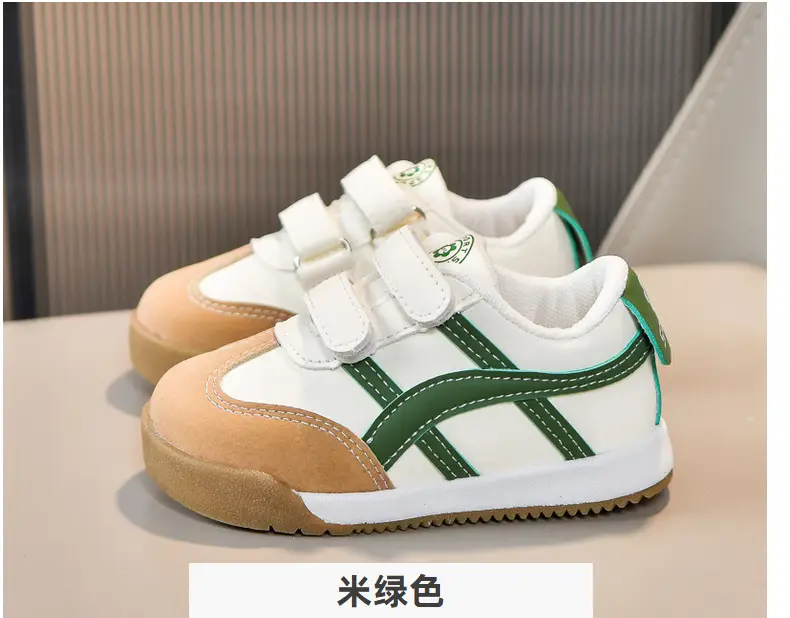 White Kids Sneakers with Velcro Closure — feature 7