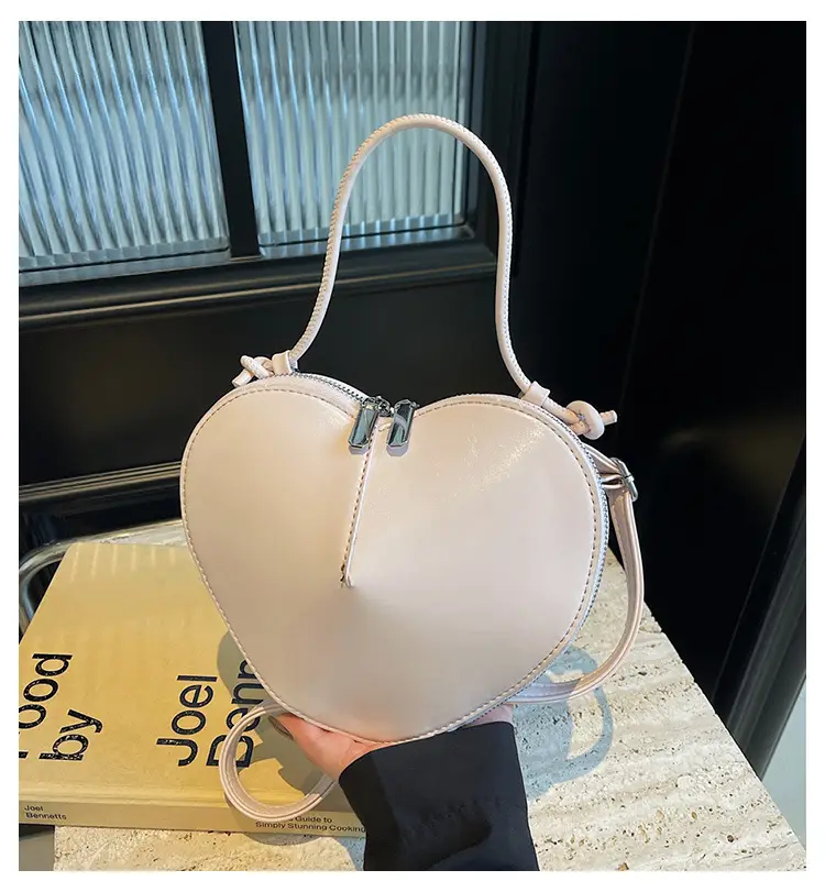 White Heart-Shaped Crossbody Bag for Women — feature 2