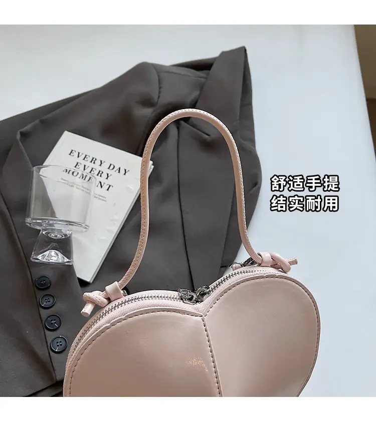 White Heart-Shaped Crossbody Bag for Women — feature 7