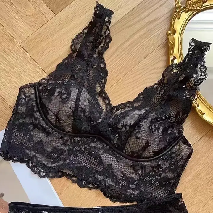 Big Chest Small Underwear Women's French Lace Back Vest — feature 10