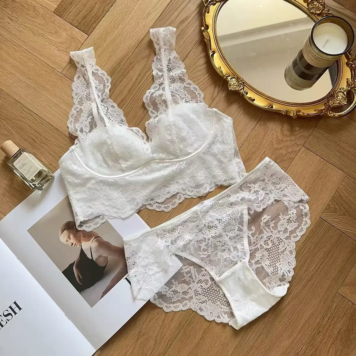 Big Chest Small Underwear Women's French Lace Back Vest — feature 15