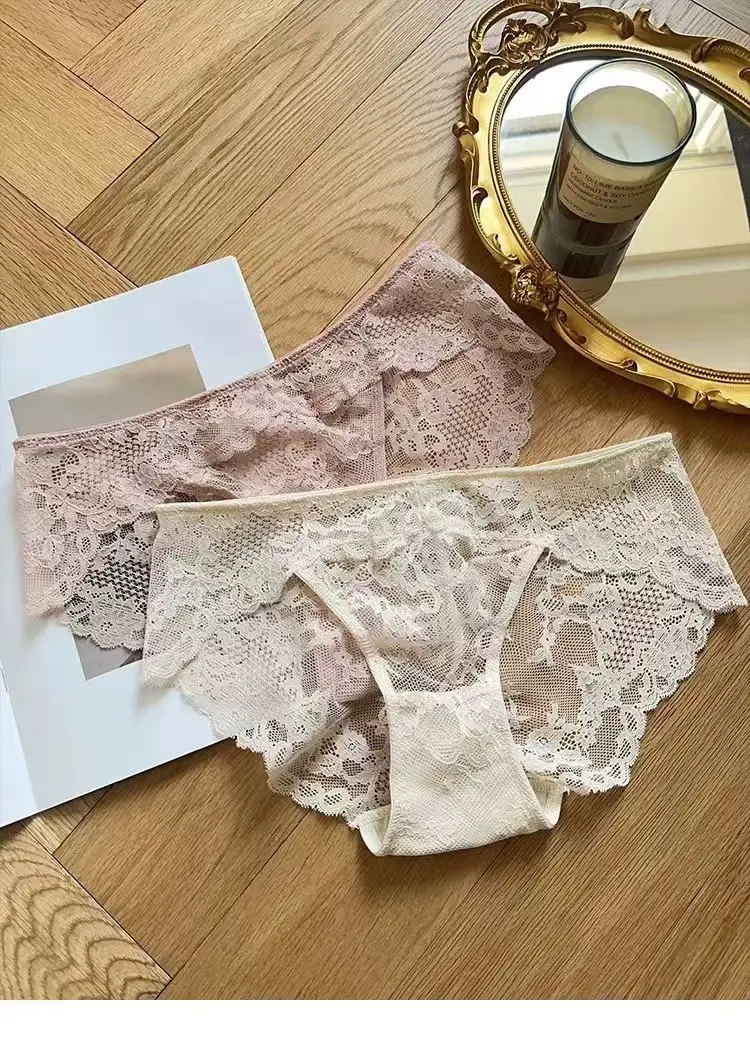 Big Chest Small Underwear Women's French Lace Back Vest — feature 19