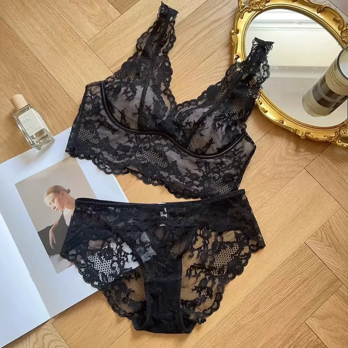Big Chest Small Underwear Women's French Lace Back Vest