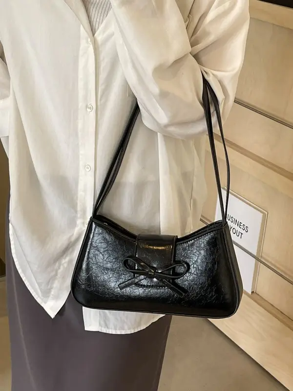 Black Crossbody Bag for Women 2026 Retro Design - Image 8