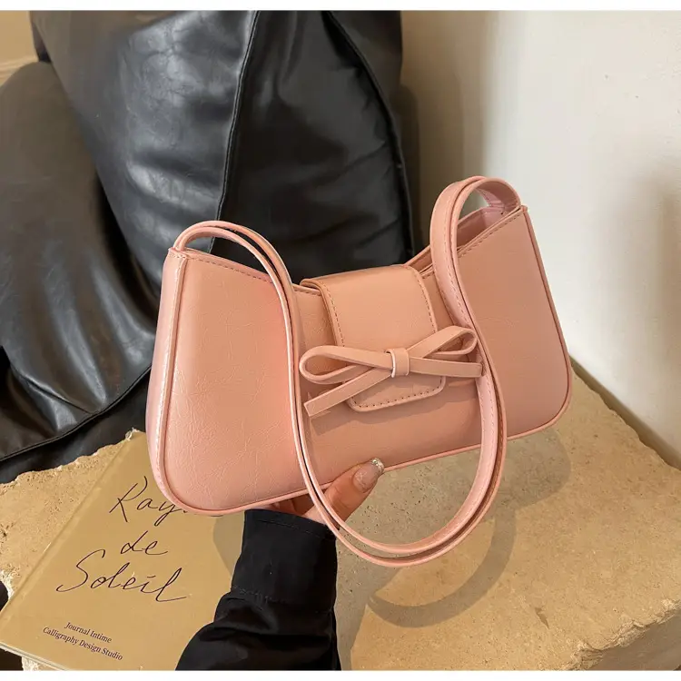Black Crossbody Bag for Women 2026 Retro Design — feature 43
