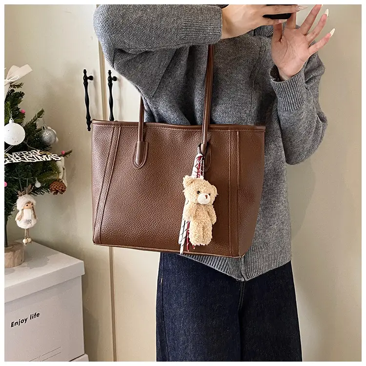 Women's Large Capacity Tan Tote Bag Shoulder Handbag — feature 17