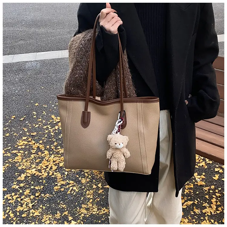 Women's Large Capacity Tan Tote Bag Shoulder Handbag — feature 7