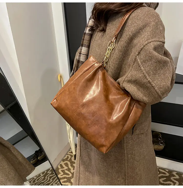 Black Cute Bear Tassel Shoulder Bag for Girls — feature 8