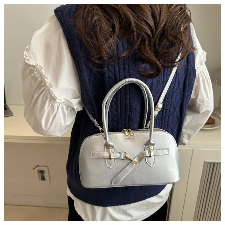 Light Grey Retro Shell Bag for Women 2024 Winter — feature 12