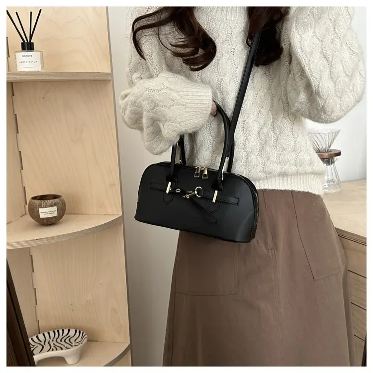 Light Grey Retro Shell Bag for Women 2024 Winter — feature 22