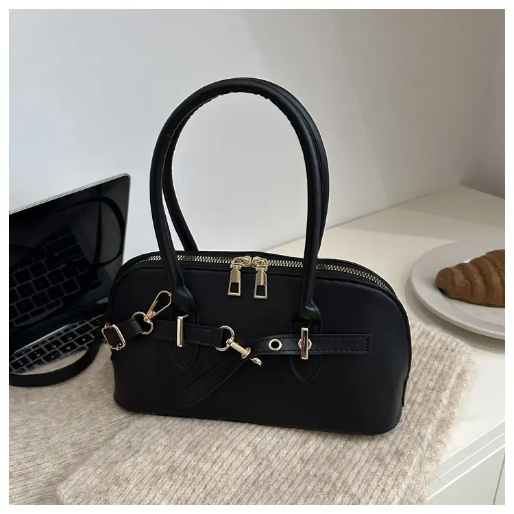 Light Grey Retro Shell Bag for Women 2024 Winter — feature 39