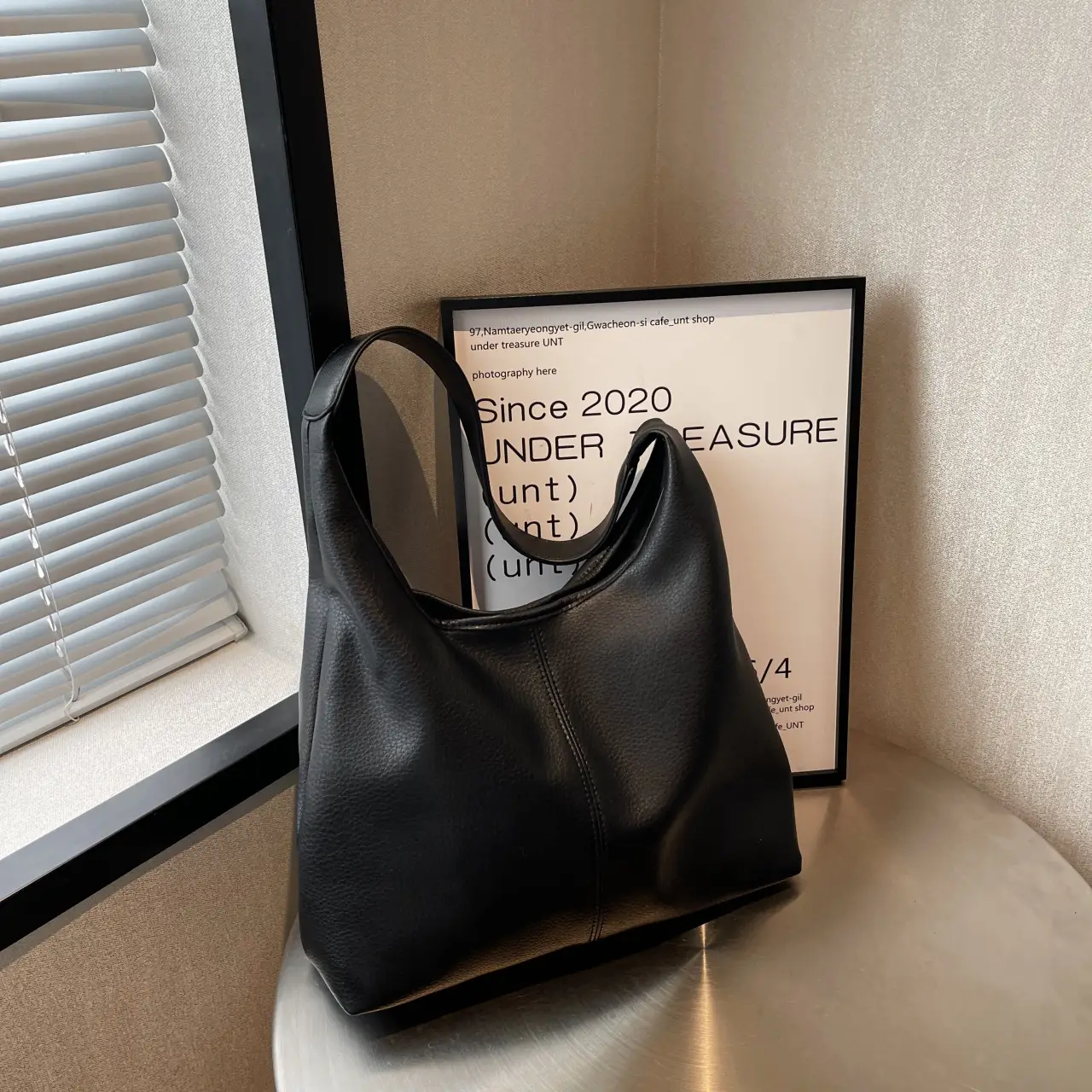 Brown Leather Shoulder Bag Large Capacity Women - Image 6