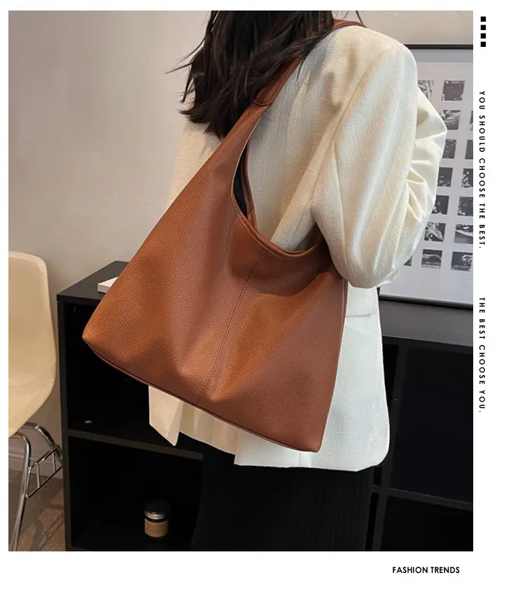 Brown Leather Shoulder Bag Large Capacity Women — feature 1