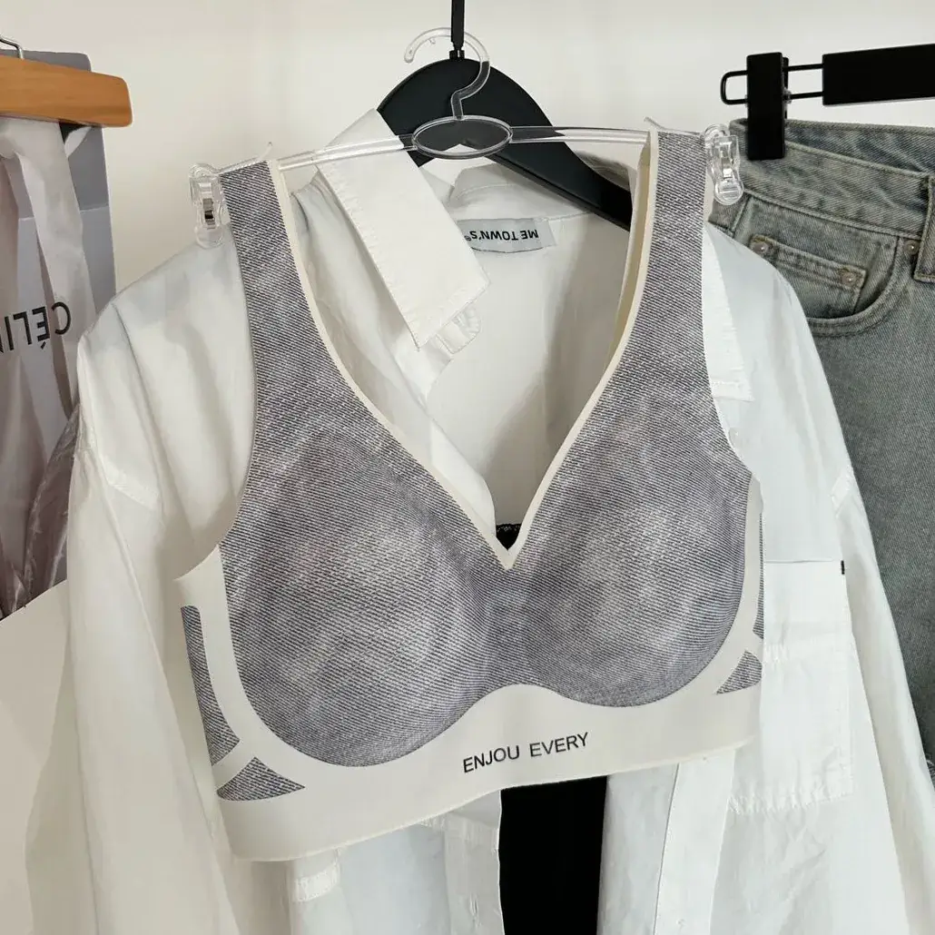 Women's Adjustable V-Neck Non-Steel Rings Bra - Image 2