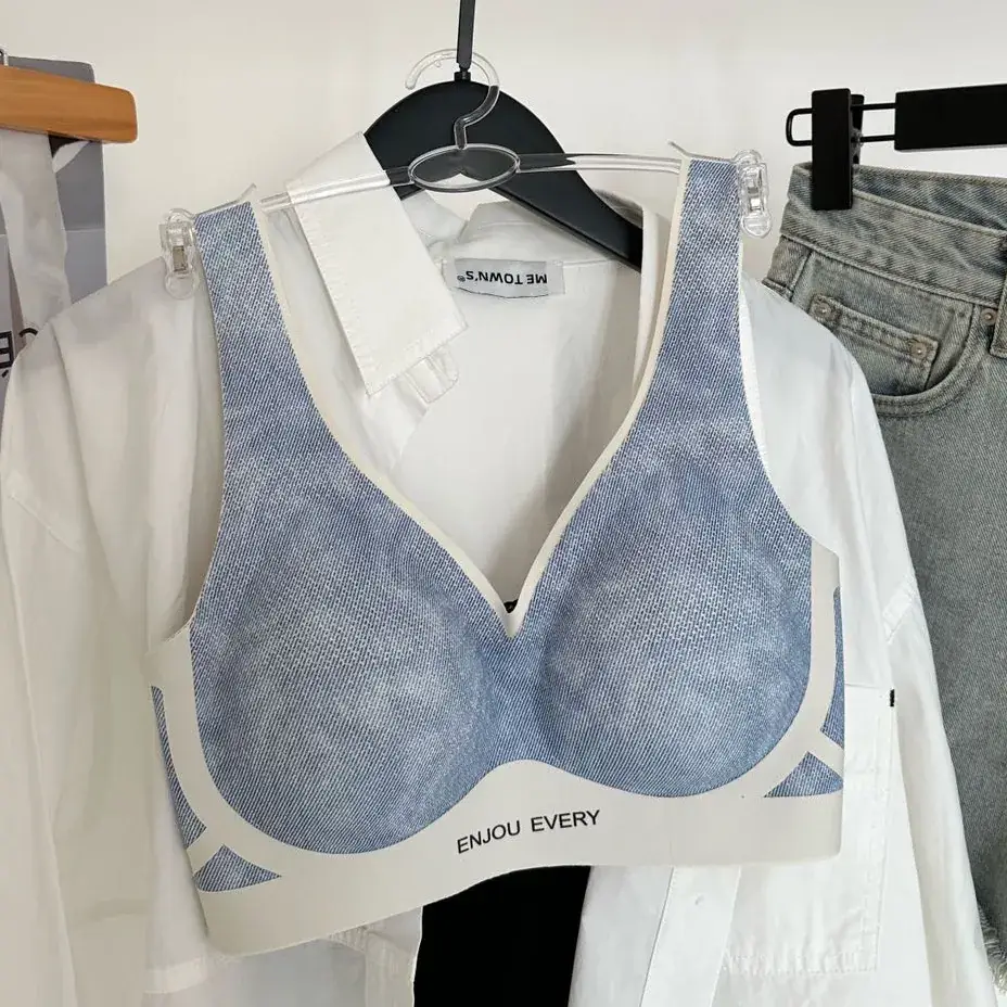Women's Adjustable V-Neck Non-Steel Rings Bra - Image 4
