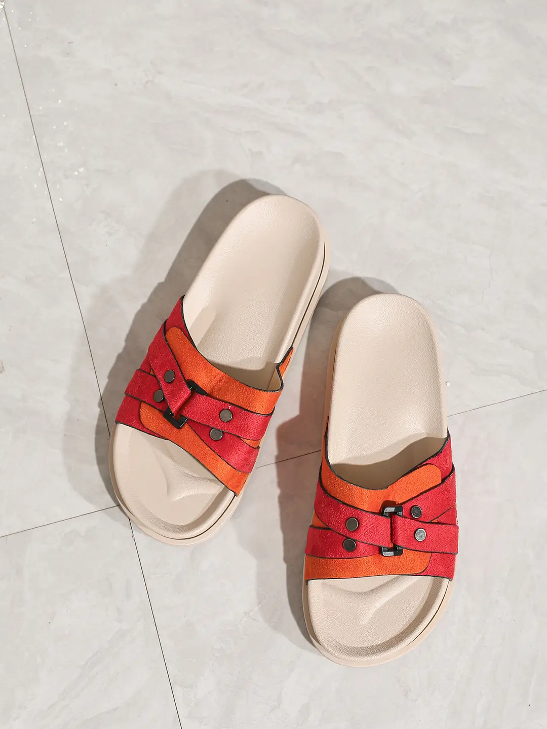 Slip-on Slippers for Home and Outer Wear Red Fabric Decorative Flat Shoes Comfortable Simple Double-Layer White Flat Slippers — feature 4