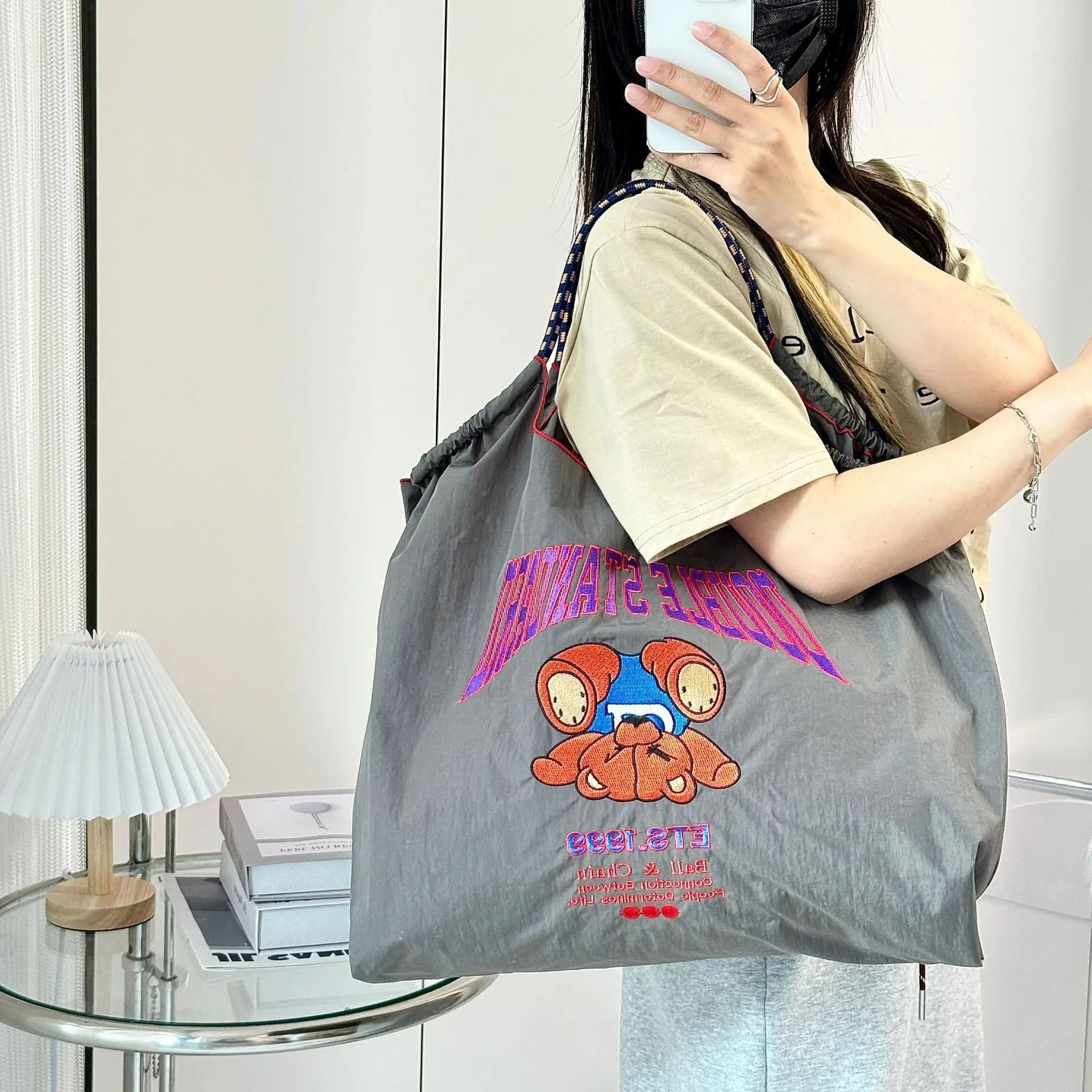 Explosive Japanese Ball Chain Bag for Women — feature 2