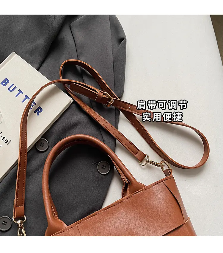 Black Woven Retro Handheld Bucket Bag for Women — feature 10