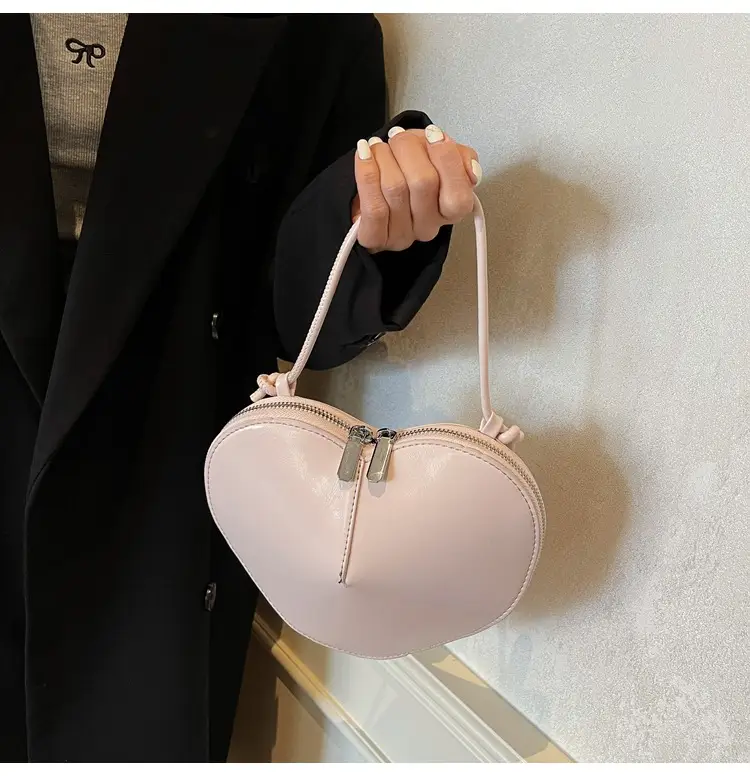 Red Heart-Shaped Women's Shoulder Bag — feature 29