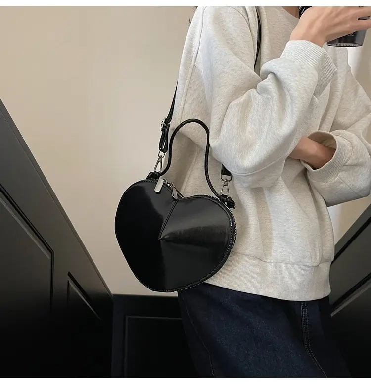 Red Heart-Shaped Women's Shoulder Bag — feature 47