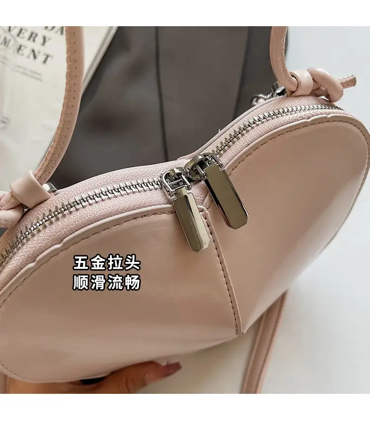 Red Heart-Shaped Women's Shoulder Bag — feature 7