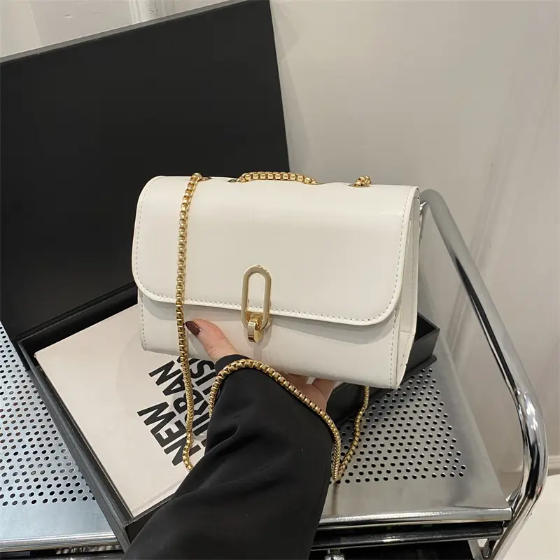 Red Western-style Korean Shoulder Bag 2025 - Image 8