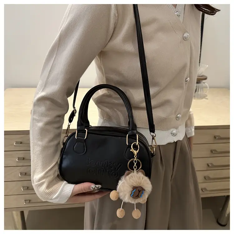 Retro Brown Leather Shoulder Bag with Gold Zip — feature 21