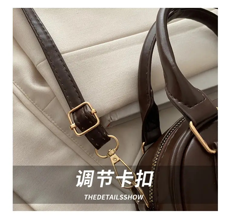 Retro Brown Leather Shoulder Bag with Gold Zip — feature 5