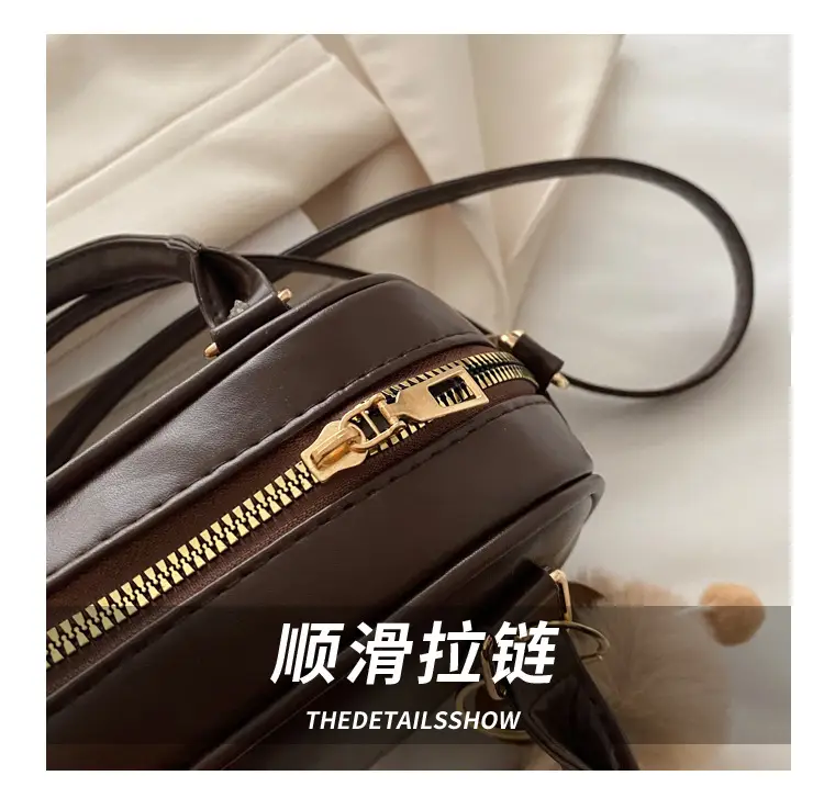 Retro Brown Leather Shoulder Bag with Gold Zip — feature 6