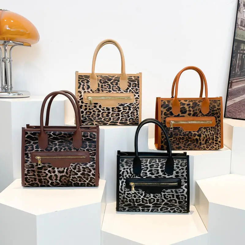 European Leopard Print Large Capacity Women's Shoulder Bag - Image 8