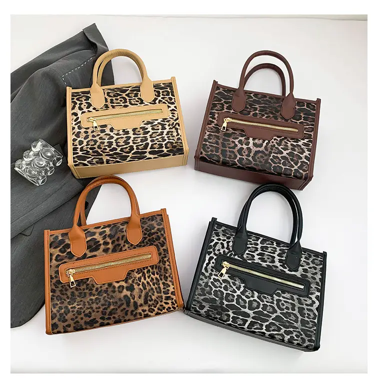 European Leopard Print Large Capacity Women's Shoulder Bag — feature 23