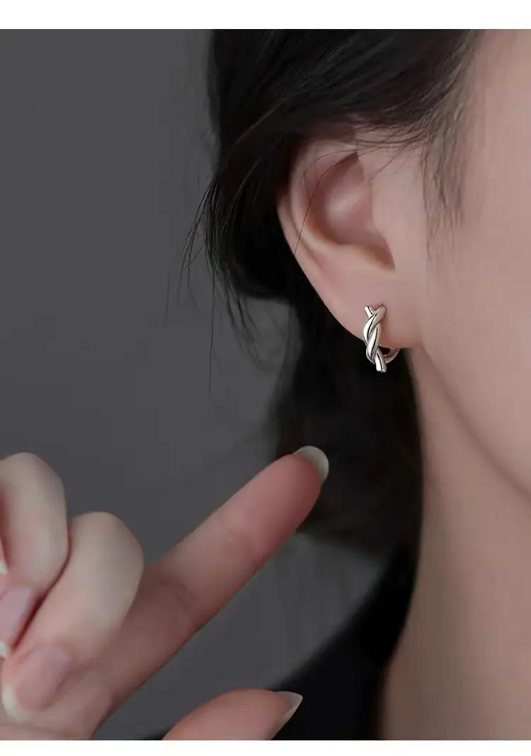 Silver High-end Rope Ear Buckle Earrings for Women — feature 7