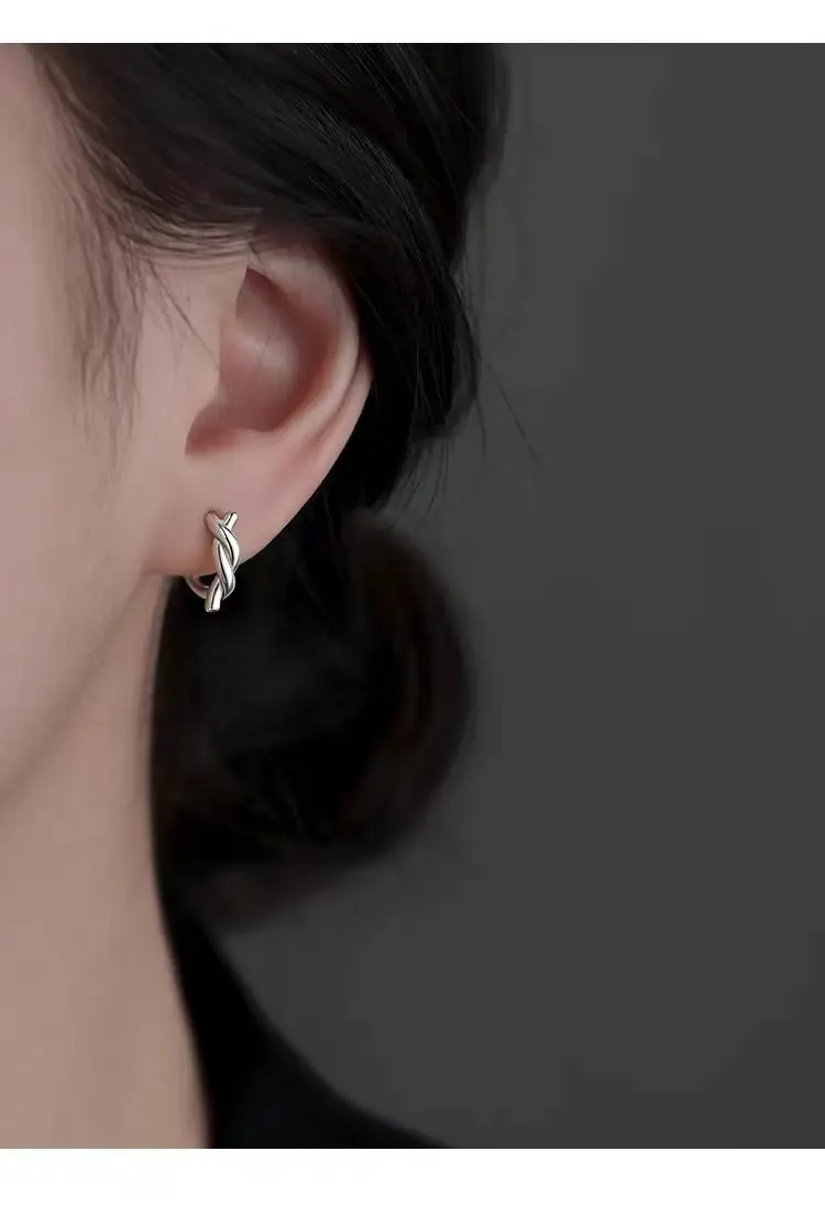 Silver High-end Rope Ear Buckle Earrings for Women — feature 8
