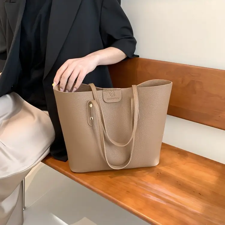 Large Capacity Tan Shoulder Bag for Women β feature 5