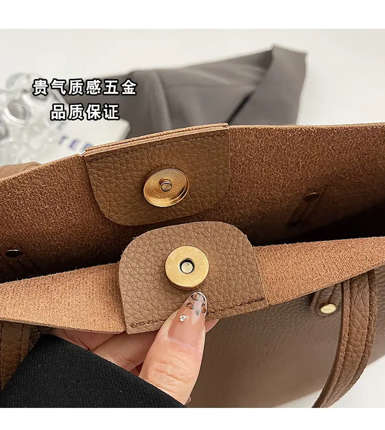 Large Capacity Tan Shoulder Bag for Women β feature 9