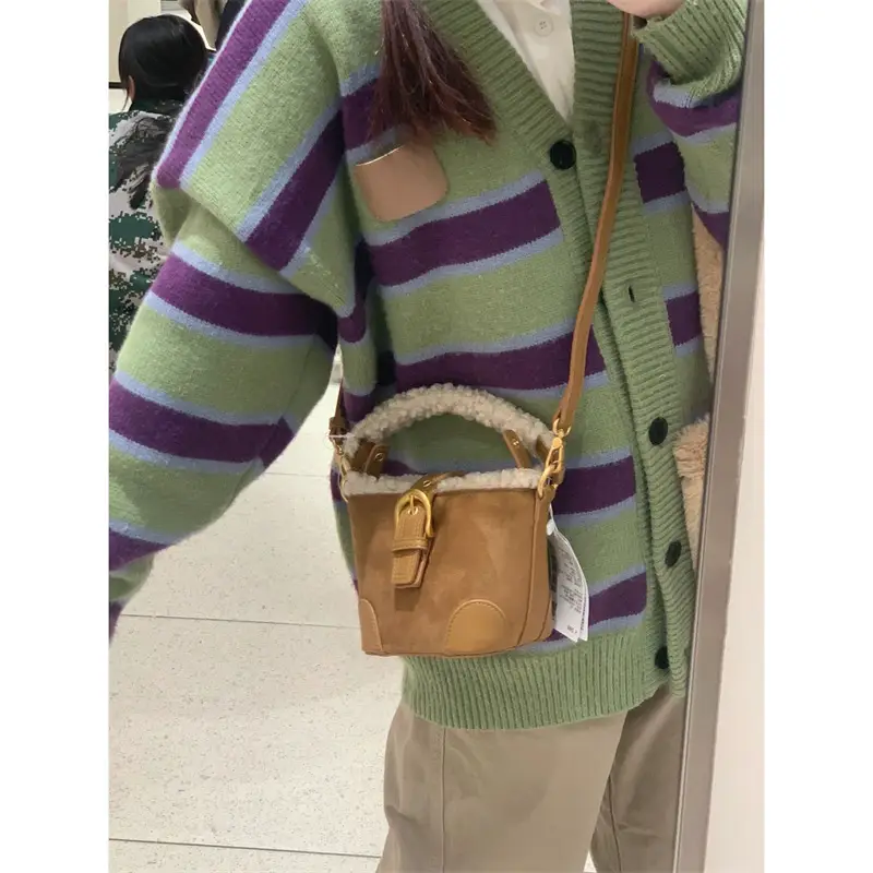 Winter Crossbody Bag for Women Retro Brown Plush Faux Fur — feature 2