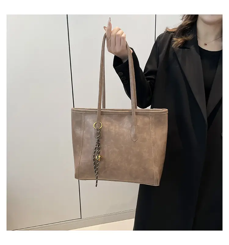 Brown Textured Korean Style Tote Bag 2025 — feature 17