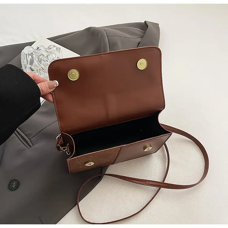 Women's Winter Contrast Brown Shoulder Bag — feature 6