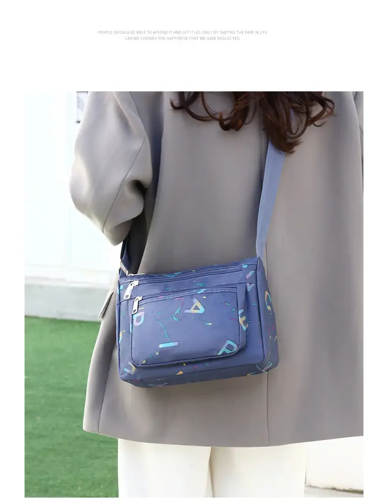 Women's Printed Nylon Shoulder Bag 2024 Winter New — feature 31